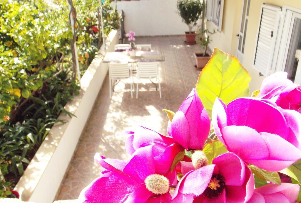 Apartment Niki Hvar Hvar Town